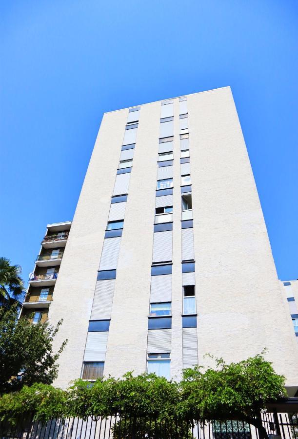 Flat Milano Niguarda 4Pax-Wifi Apartment Luaran gambar